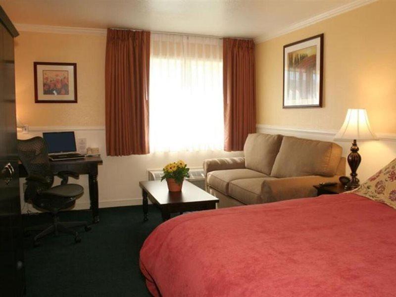 פולסום Lake Natoma Inn מראה חיצוני תמונה